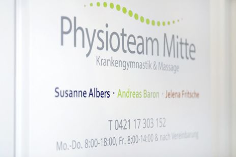 Praxisschild - Praxis für Physiotherapie | Susanne Albers, Andreas Baron & Jelena Fritsche